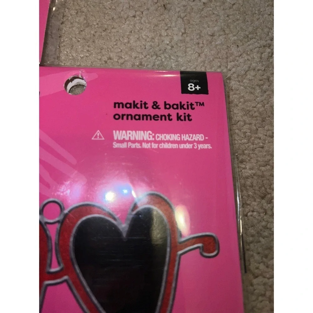 New bundle 3 Pop Valentine's Day hear sunglasses makin & bakit kits arts & craft